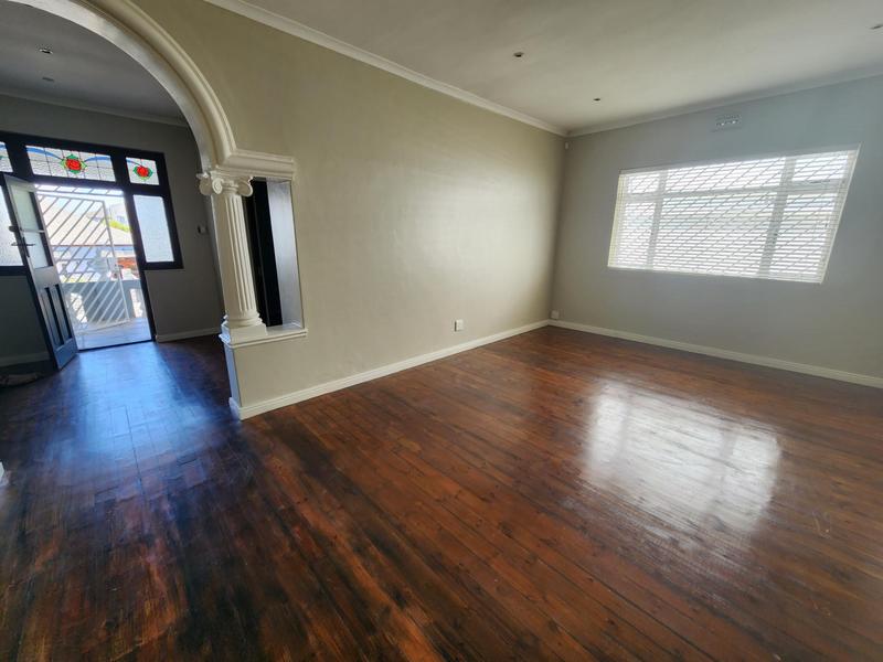 2 Bedroom Property for Sale in Walmer Estate Western Cape